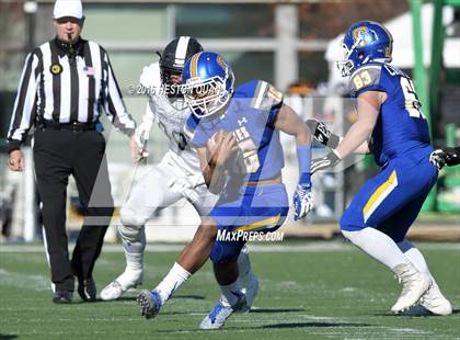 Thumbnail 3 in Serra vs. Sierra Canyon (CIF State 2A Final) photogallery.