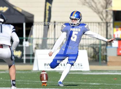 Thumbnail 2 in Serra vs. Sierra Canyon (CIF State 2A Final) photogallery.