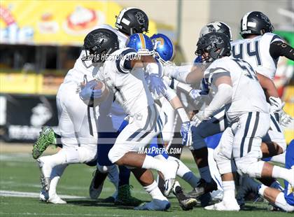 Thumbnail 2 in Serra vs. Sierra Canyon (CIF State 2A Final) photogallery.