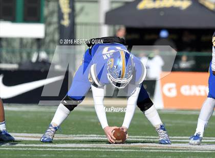 Thumbnail 1 in Serra vs. Sierra Canyon (CIF State 2A Final) photogallery.