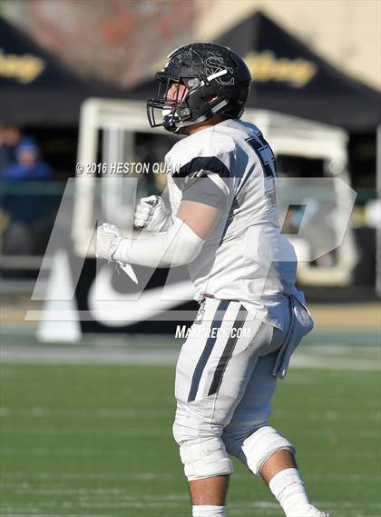 Thumbnail 2 in Serra vs. Sierra Canyon (CIF State 2A Final) photogallery.