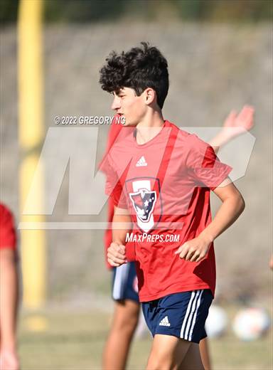 null - Photo 01