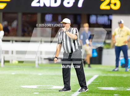 Thumbnail 1 in St. Pius X Catholic vs Dunwoody (Corky Kell + Dave Hunter Classic)  photogallery.