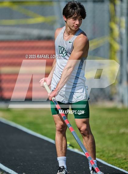 Thumbnail 3 in Spartan Relays (Pole Vault) photogallery.