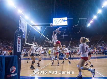 Thumbnail 2 in Eaton vs. Valley (CHSAA 3A Final) photogallery.