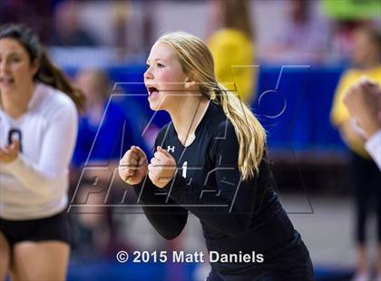 Thumbnail 2 in Eaton vs. Valley (CHSAA 3A Final) photogallery.