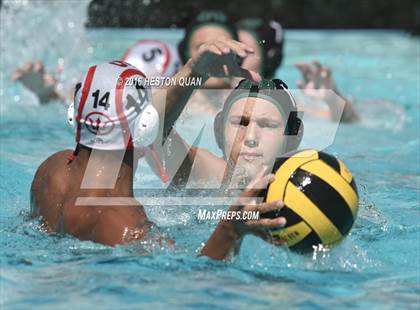 Thumbnail 3 in St. Mary's vs. San Clemente (Villa Park Classic) photogallery.