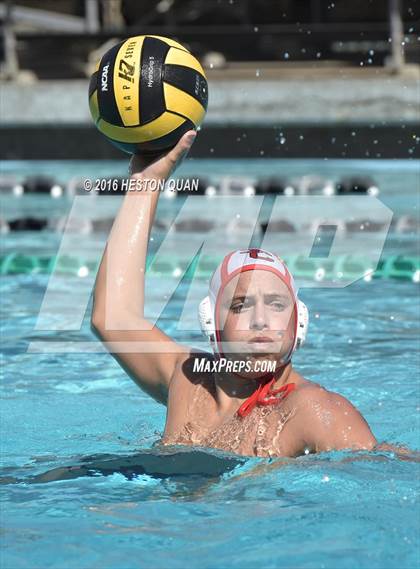 Thumbnail 2 in St. Mary's vs. San Clemente (Villa Park Classic) photogallery.