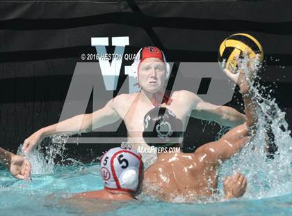 Thumbnail 2 in St. Mary's vs. San Clemente (Villa Park Classic) photogallery.