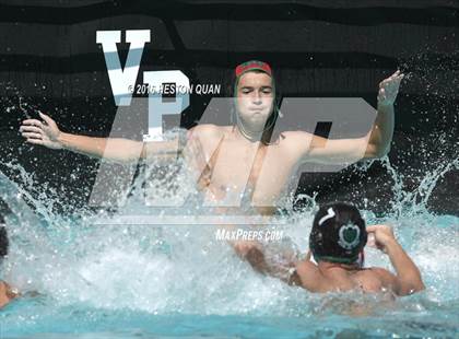 Thumbnail 2 in St. Mary's vs. San Clemente (Villa Park Classic) photogallery.