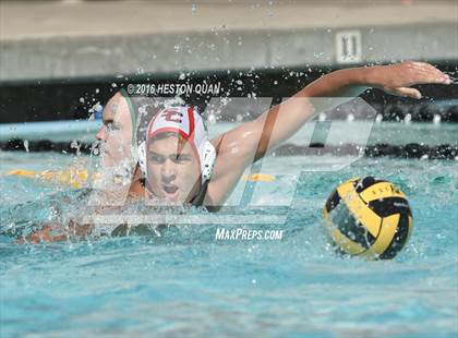 Thumbnail 2 in St. Mary's vs. San Clemente (Villa Park Classic) photogallery.