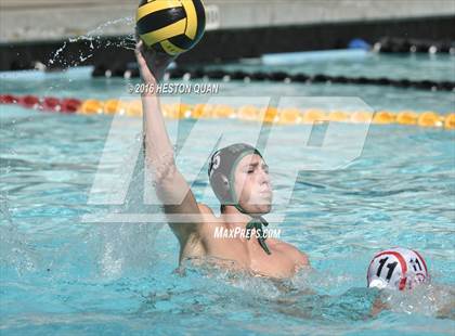 Thumbnail 3 in St. Mary's vs. San Clemente (Villa Park Classic) photogallery.