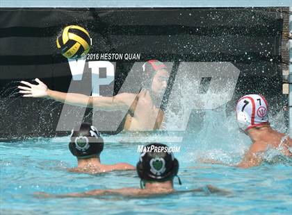 Thumbnail 2 in St. Mary's vs. San Clemente (Villa Park Classic) photogallery.