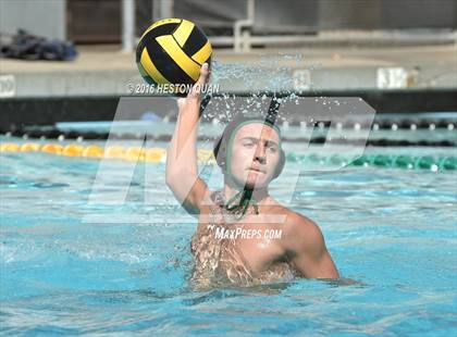 Thumbnail 2 in St. Mary's vs. San Clemente (Villa Park Classic) photogallery.