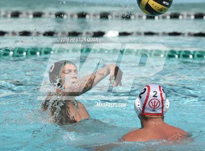 Thumbnail 2 in St. Mary's vs. San Clemente (Villa Park Classic) photogallery.