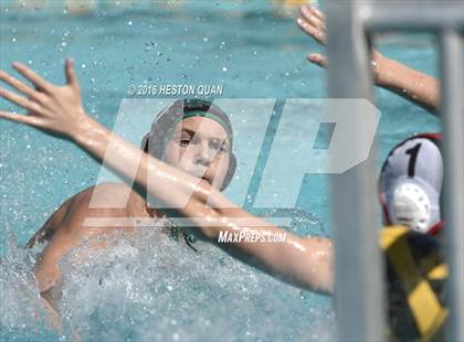 Thumbnail 2 in St. Mary's vs. San Clemente (Villa Park Classic) photogallery.