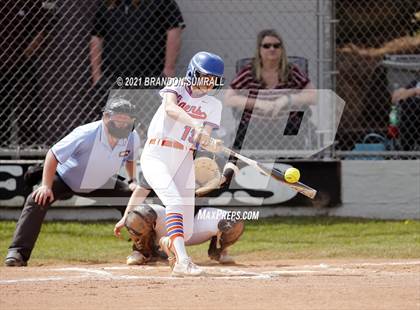 Thumbnail 1 in Chilton County vs Maplesville (Chilton County Tournament) photogallery.