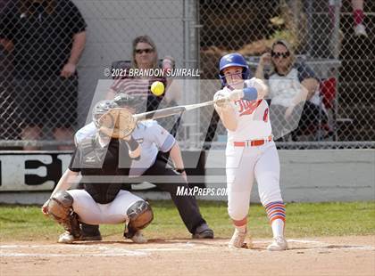 Thumbnail 3 in Chilton County vs Maplesville (Chilton County Tournament) photogallery.