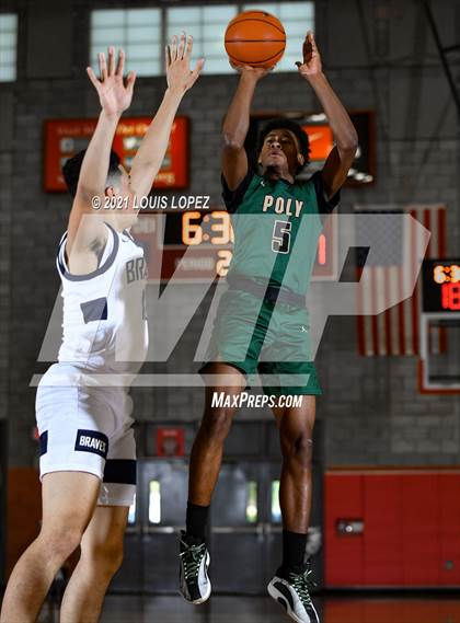 Thumbnail 3 in St. John Bosco vs. Long Beach Poly (Mater Dei Extravaganza) photogallery.