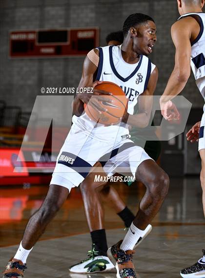 Thumbnail 1 in St. John Bosco vs. Long Beach Poly (Mater Dei Extravaganza) photogallery.
