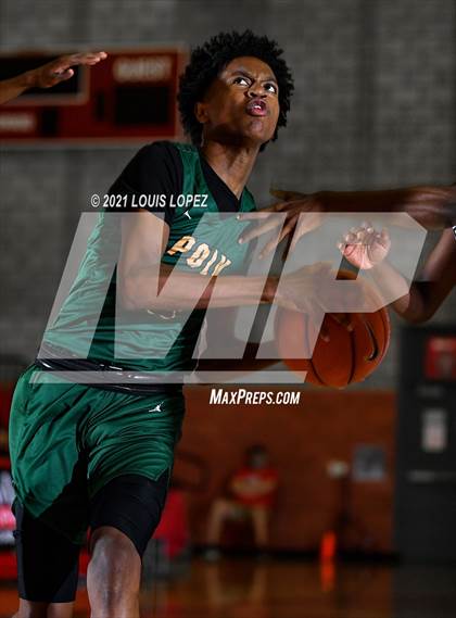 Thumbnail 2 in St. John Bosco vs. Long Beach Poly (Mater Dei Extravaganza) photogallery.