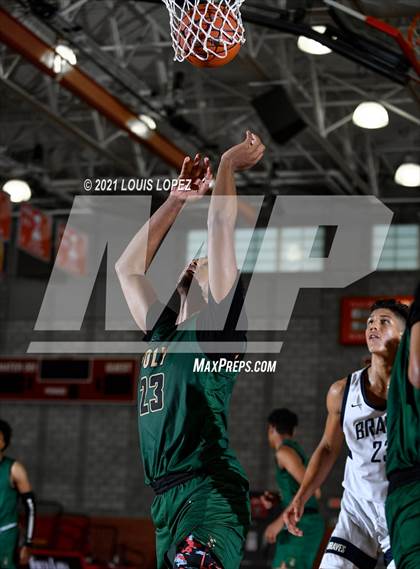 Thumbnail 3 in St. John Bosco vs. Long Beach Poly (Mater Dei Extravaganza) photogallery.