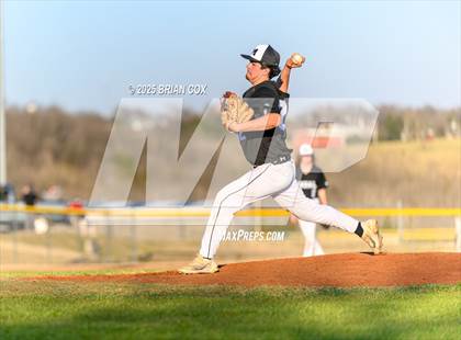 Thumbnail 3 in Marshall @ Cotter photogallery.