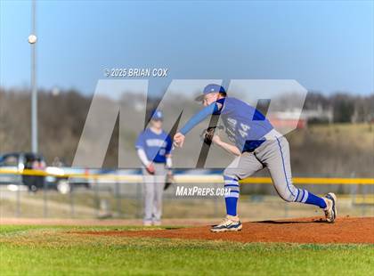 Thumbnail 3 in Marshall @ Cotter photogallery.