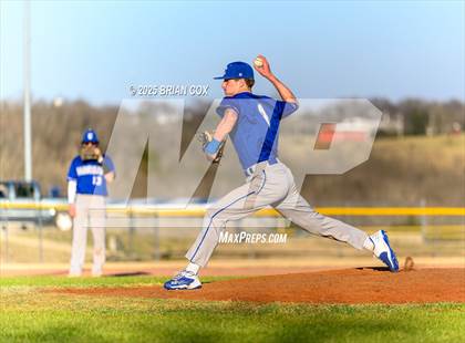 Thumbnail 3 in Marshall @ Cotter photogallery.