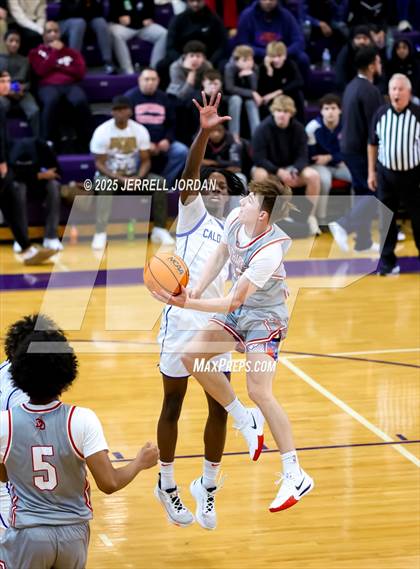 Thumbnail 2 in Caldwell Academy vs Davidson Day (John Wall Holiday Invitational) photogallery.