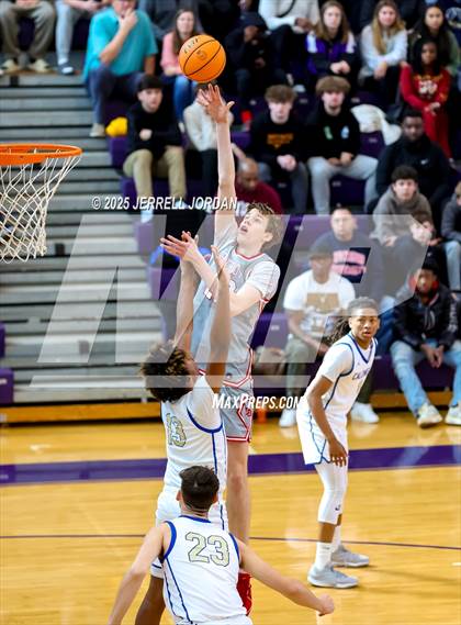 Thumbnail 3 in Caldwell Academy vs Davidson Day (John Wall Holiday Invitational) photogallery.