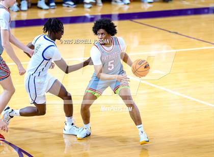 Thumbnail 2 in Caldwell Academy vs Davidson Day (John Wall Holiday Invitational) photogallery.