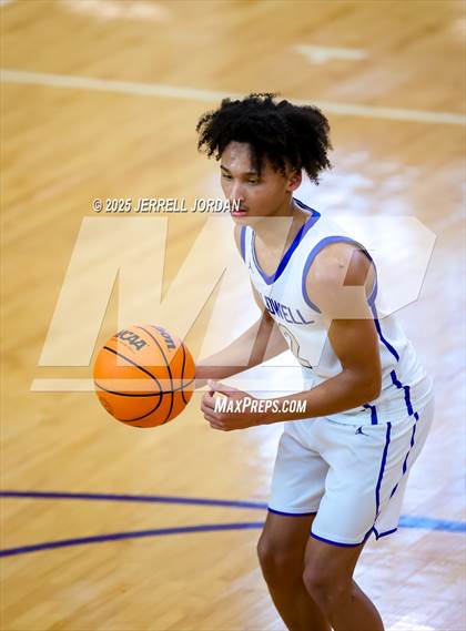 Thumbnail 2 in Caldwell Academy vs Davidson Day (John Wall Holiday Invitational) photogallery.
