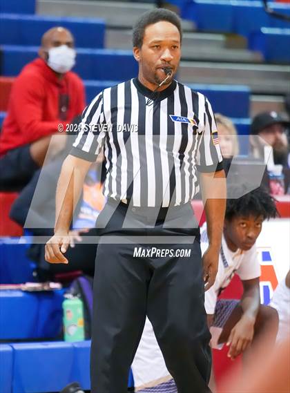 Thumbnail 2 in Red Mountain vs. Desert Vista photogallery.