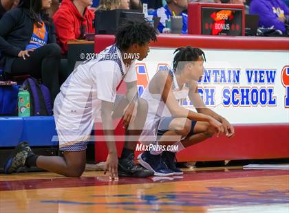 Thumbnail 1 in Red Mountain vs. Desert Vista photogallery.