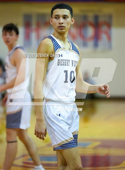 Thumbnail 1 in Red Mountain vs. Desert Vista photogallery.