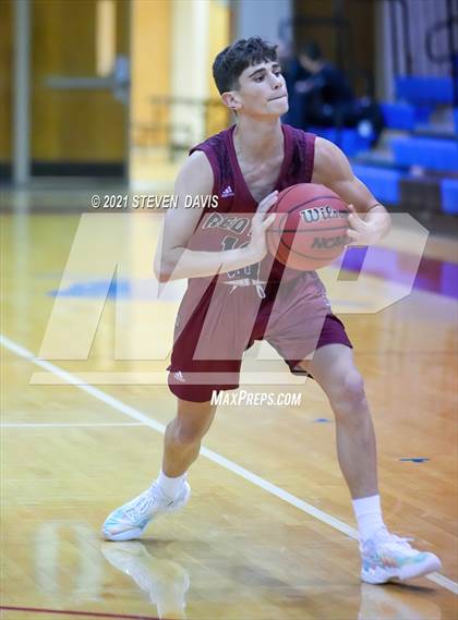 Thumbnail 2 in Red Mountain vs. Desert Vista photogallery.