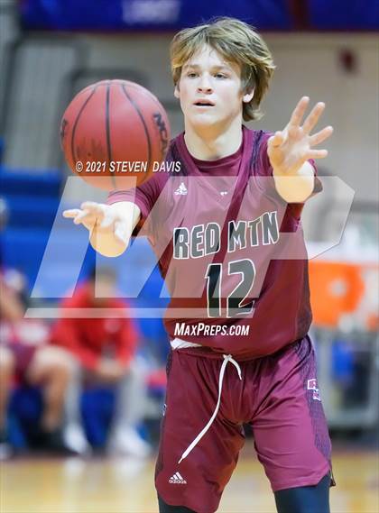 Thumbnail 3 in Red Mountain vs. Desert Vista photogallery.