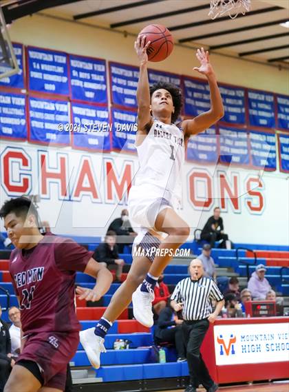Thumbnail 1 in Red Mountain vs. Desert Vista photogallery.