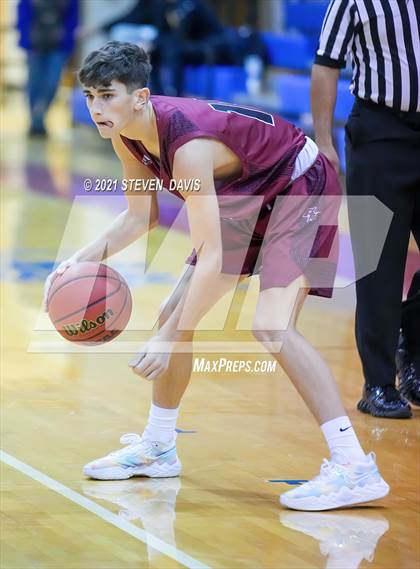 Thumbnail 2 in Red Mountain vs. Desert Vista photogallery.