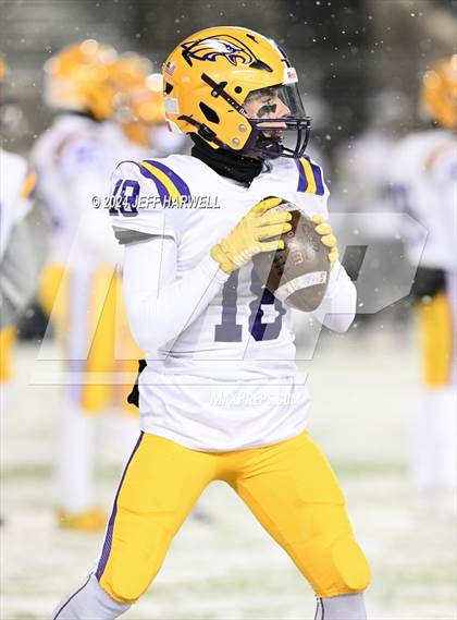 Thumbnail 1 in Avon vs. Anderson (OHSAA Division 2 Final) photogallery.