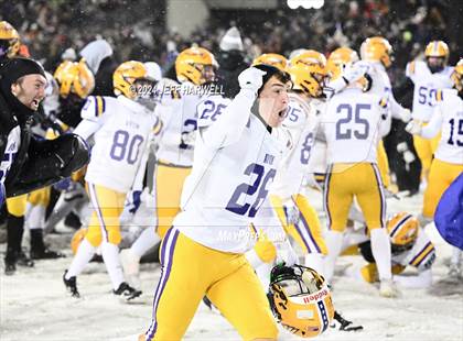Thumbnail 1 in Avon vs. Anderson (OHSAA Division 2 Final) photogallery.