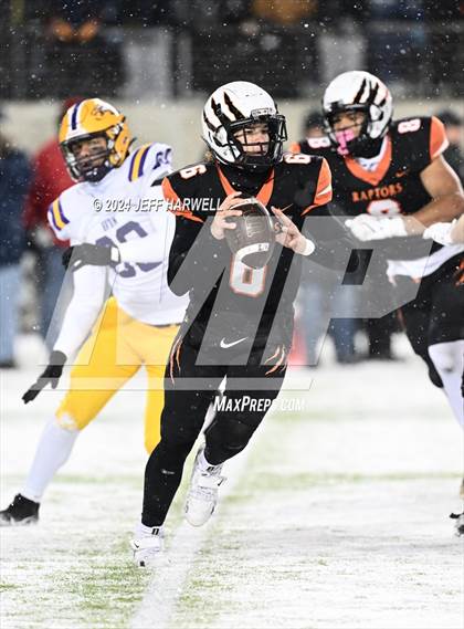 Thumbnail 1 in Avon vs. Anderson (OHSAA Division 2 Final) photogallery.