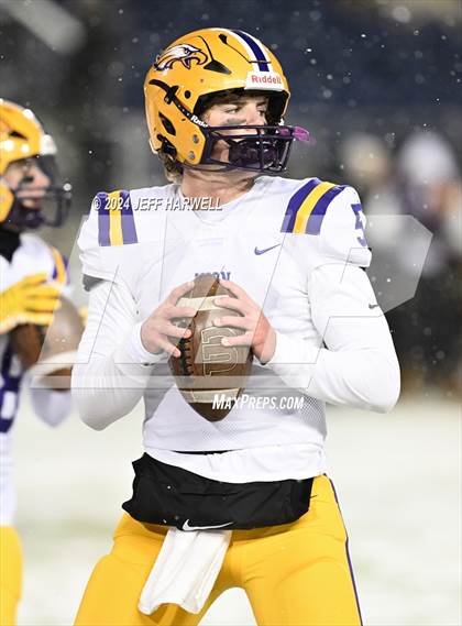 Thumbnail 3 in Avon vs. Anderson (OHSAA Division 2 Final) photogallery.
