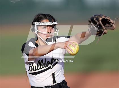 Thumbnail 3 in Douglas @ Salpointe Catholic photogallery.