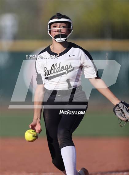 Thumbnail 3 in Douglas @ Salpointe Catholic photogallery.