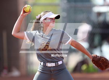Thumbnail 1 in Douglas @ Salpointe Catholic photogallery.