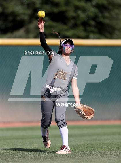 Thumbnail 1 in Douglas @ Salpointe Catholic photogallery.