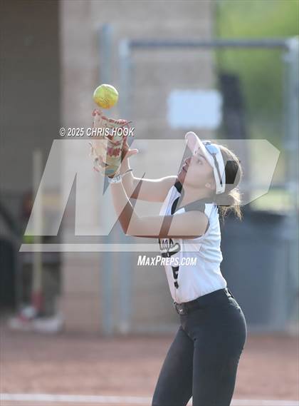 Thumbnail 2 in Douglas @ Salpointe Catholic photogallery.
