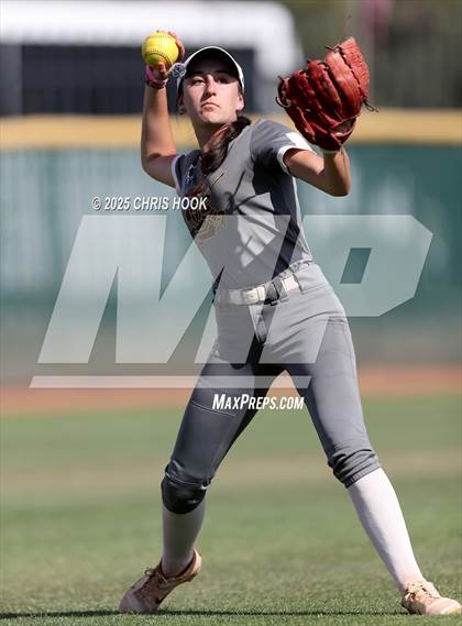 Thumbnail 1 in Douglas @ Salpointe Catholic photogallery.